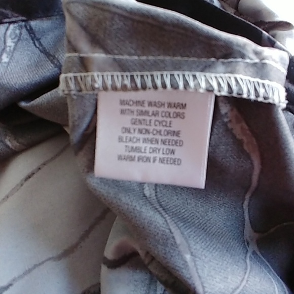 Apostrophe Women's Dress - Picture 6 of 6